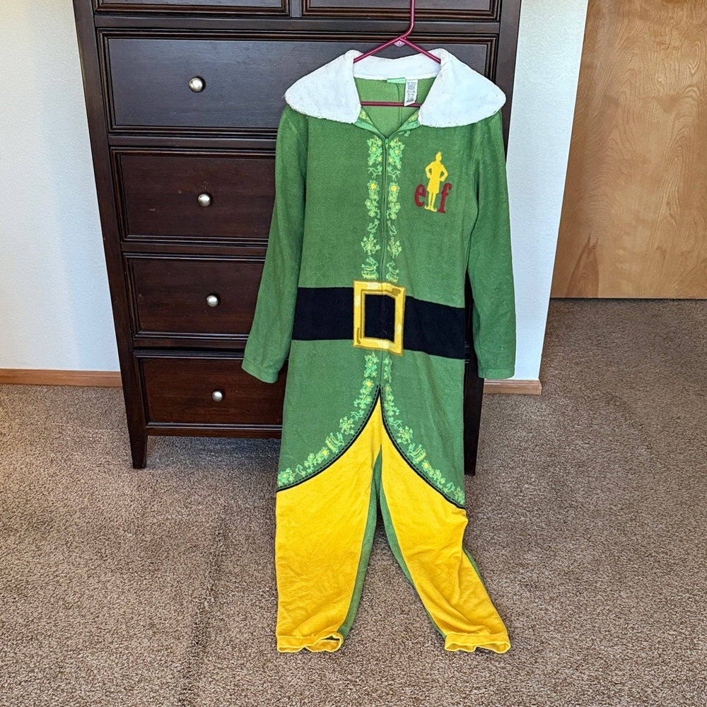 Wondershop Green and Yellow Elf Pajama Set